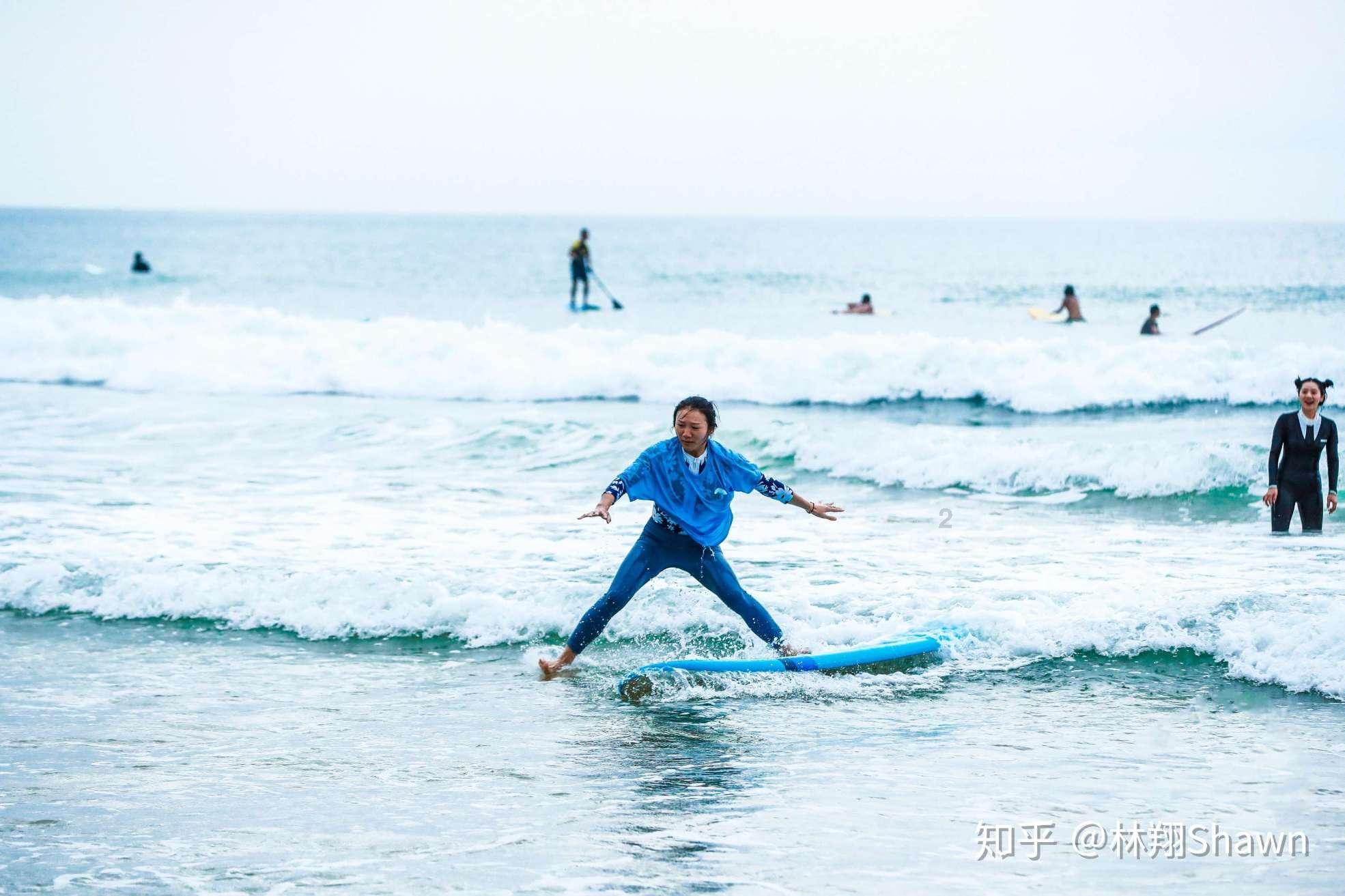 穴居人打高尔夫